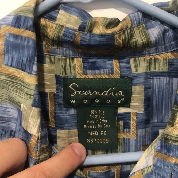 Funky silk button up - Picture 2 of 4